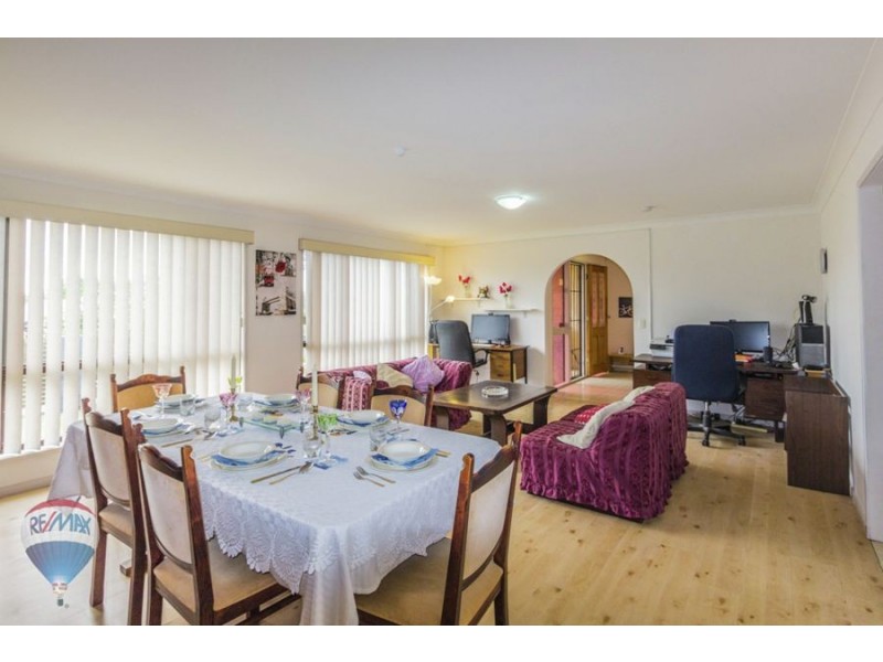 18 Dome Street, Eight Mile Plains QLD 4113