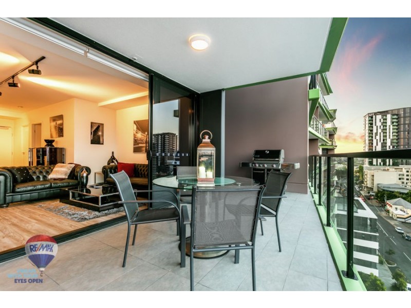 1084/9 EDMONDSTONE STREET, South Brisbane QLD 4101