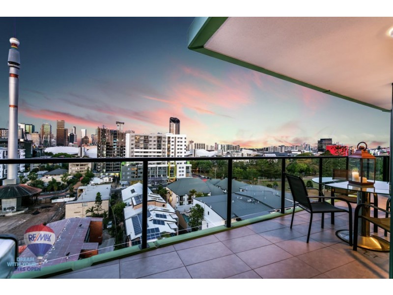 1084/9 EDMONDSTONE STREET, South Brisbane QLD 4101