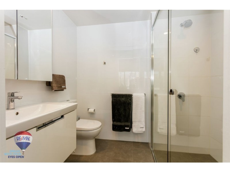 1084/9 EDMONDSTONE STREET, South Brisbane QLD 4101