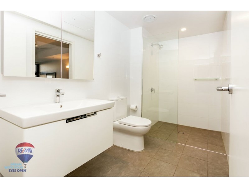 1084/9 EDMONDSTONE STREET, South Brisbane QLD 4101