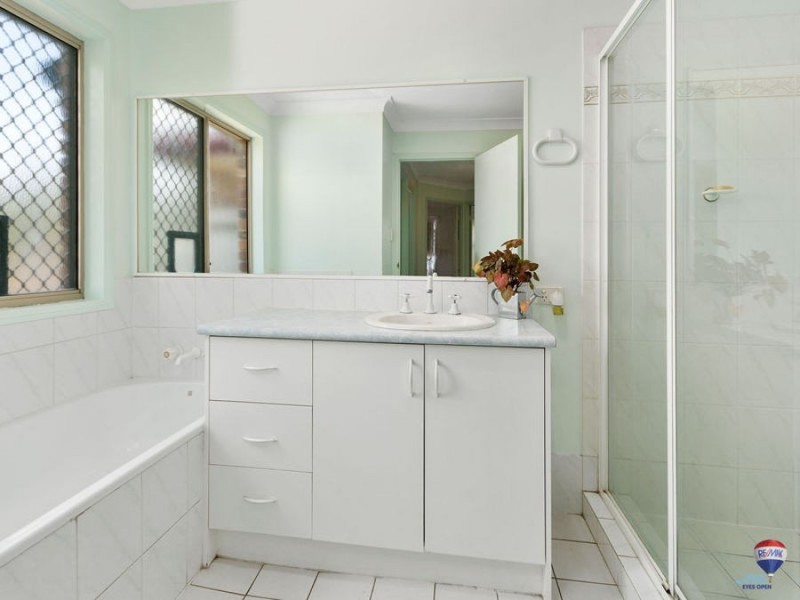 28 Forgan-Smith Street, Collingwood Park QLD 4301