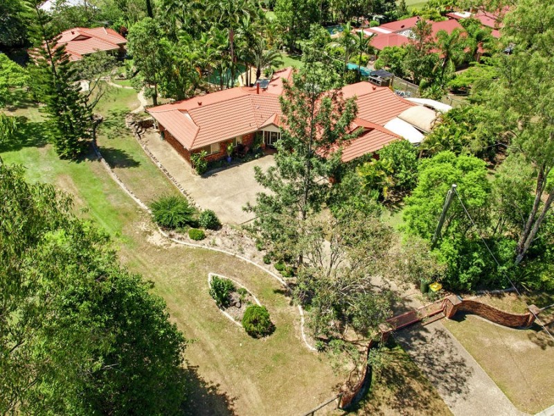 30 Balmoral Grove, Karalee QLD 4306