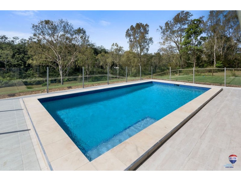 38 Baradine close, Karalee QLD 4306