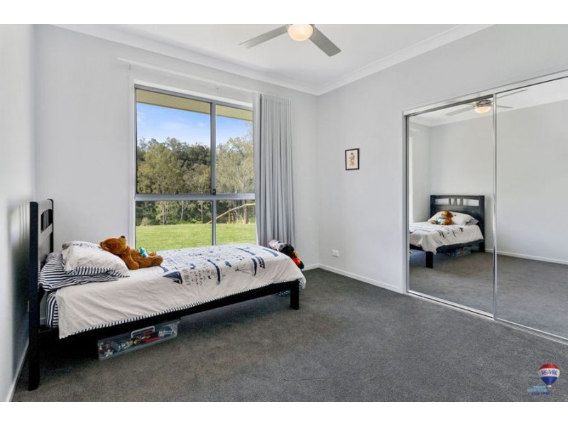 38 Baradine close, Karalee QLD 4306