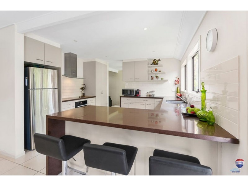 12 Galleon street, Jamboree Heights QLD 4074