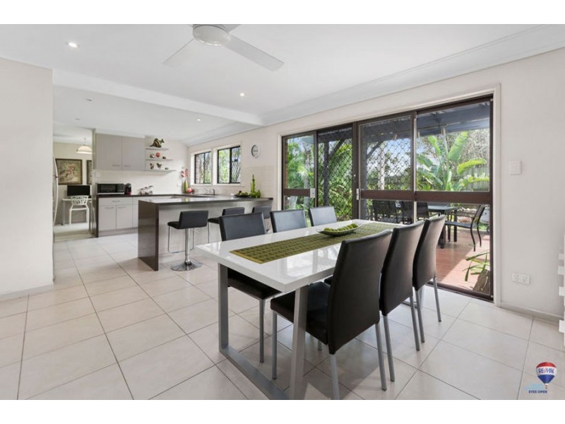 12 Galleon street, Jamboree Heights QLD 4074