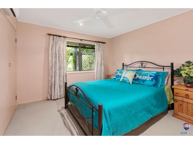 12 Galleon street, Jamboree Heights QLD 4074