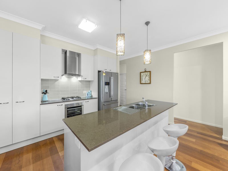 14 Valley Circuit, Kuraby QLD 4112