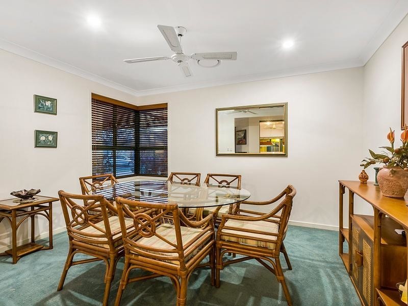37 Anna Louise Terrace, Windaroo QLD 4207