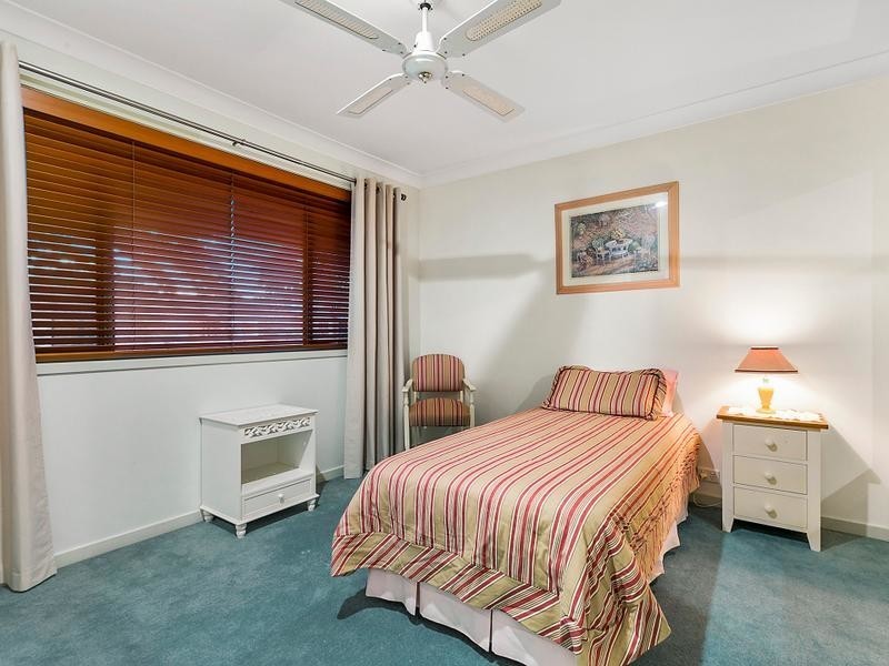 37 Anna Louise Terrace, Windaroo QLD 4207