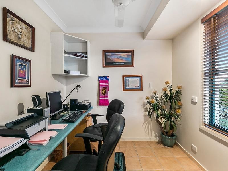 37 Anna Louise Terrace, Windaroo QLD 4207
