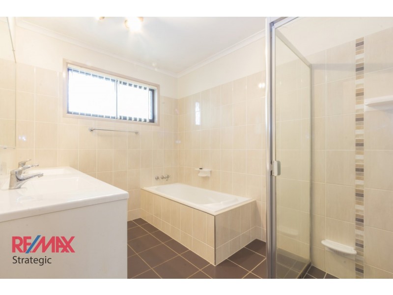 23 Bingo Street, Holmview QLD 4207