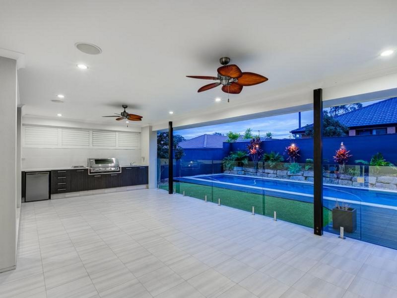 18 Tweeddale Circuit, Drewvale QLD 4116