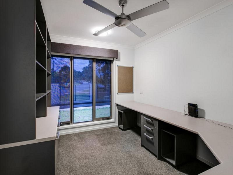 18 Tweeddale Circuit, Drewvale QLD 4116