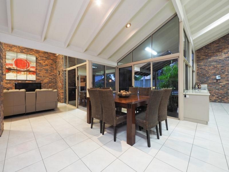 36 Ellendale Crescent, Daisy Hill QLD 4127