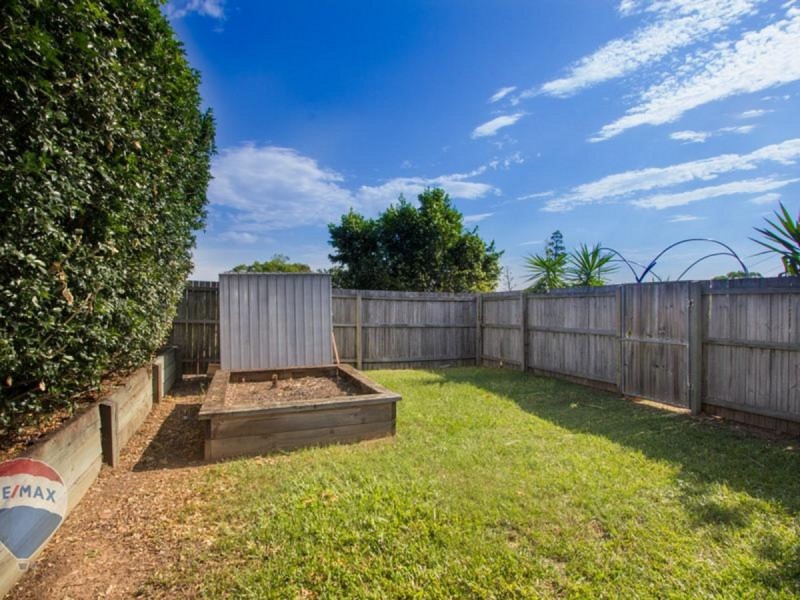 54 Cowra Street, Tanah Merah QLD 4128