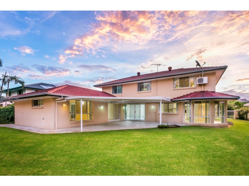 4 Poinciana Crescent, Stretton QLD 4116
