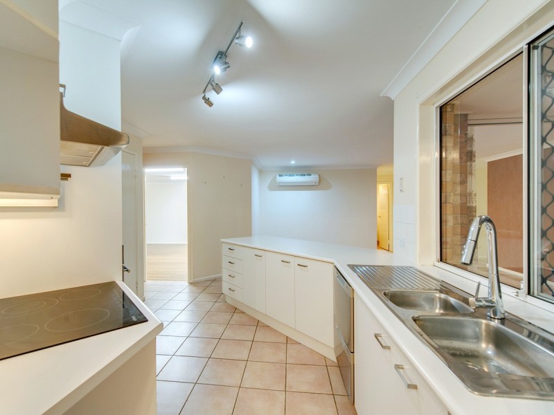 10 Peachface Crescent, Springfield QLD 4300