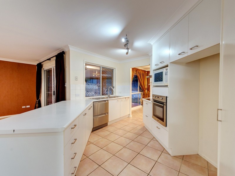 10 Peachface Crescent, Springfield QLD 4300
