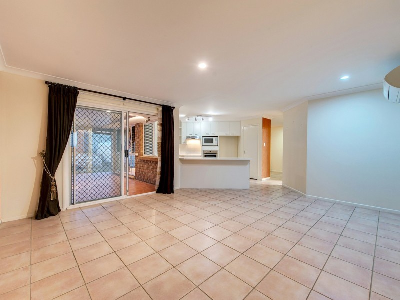 10 Peachface Crescent, Springfield QLD 4300
