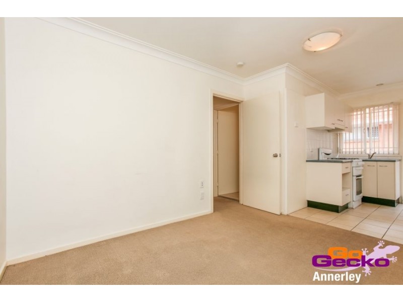 8/30 Villa Street, Annerley QLD 4103