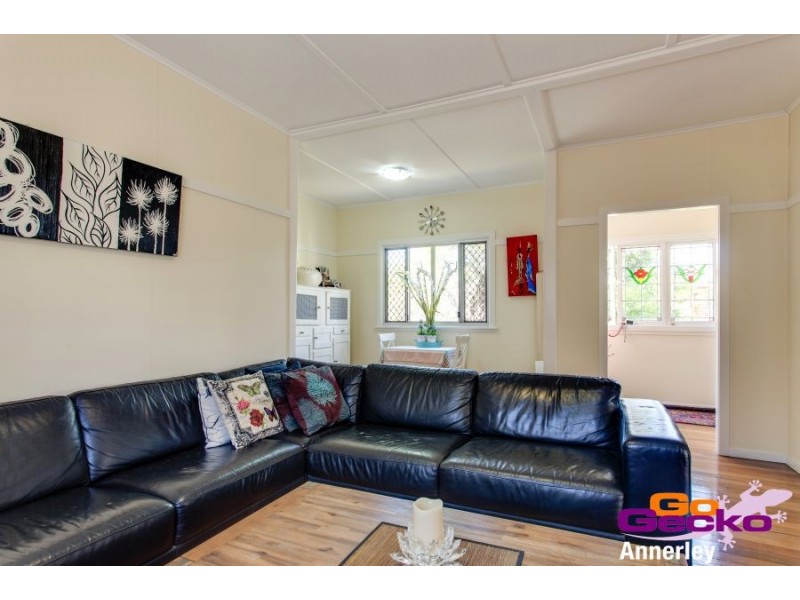 27 Pegg Road, Rocklea QLD 4106