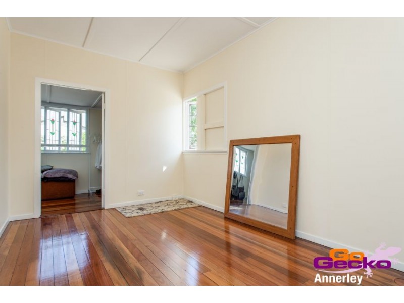 27 Pegg Road, Rocklea QLD 4106