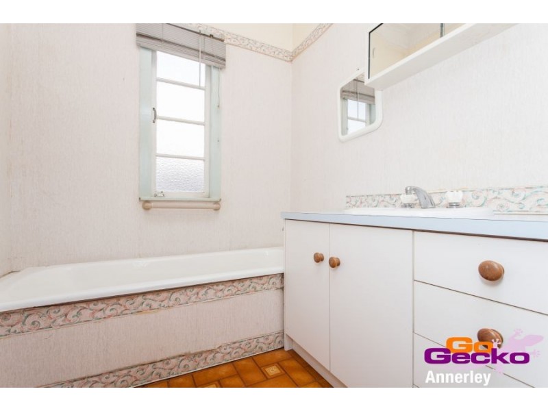 14 Essie Street, Tarragindi QLD 4121