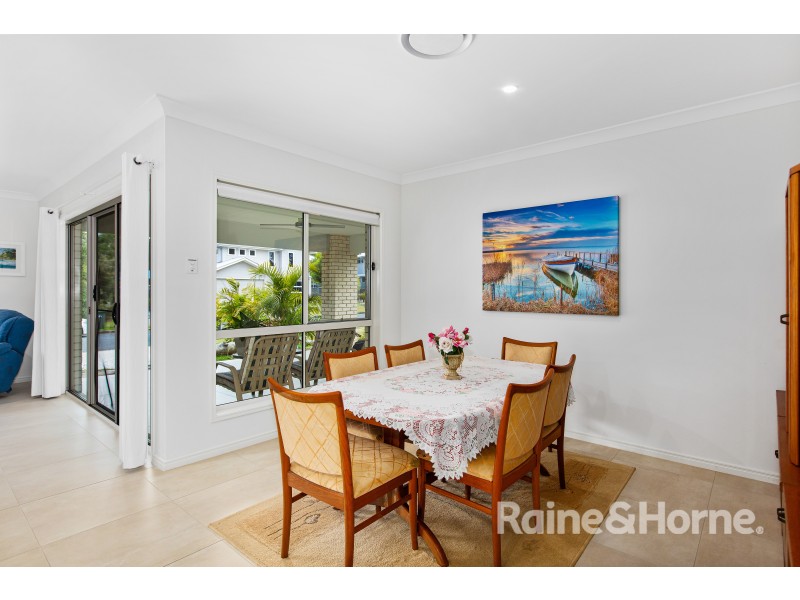 4 Lomandra Avenue, Pottsville NSW 2489