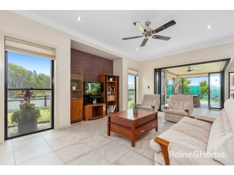 24 Toshack Place, Pottsville NSW 2489