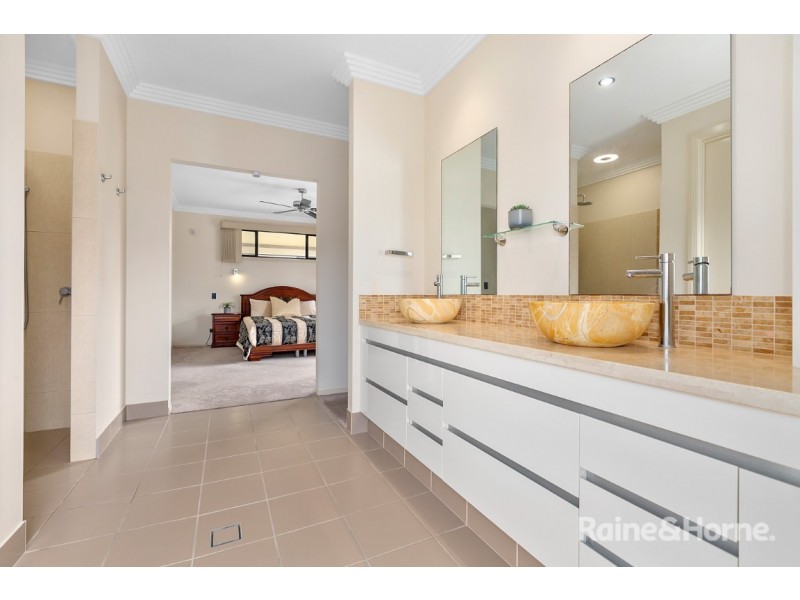 24 Toshack Place, Pottsville NSW 2489
