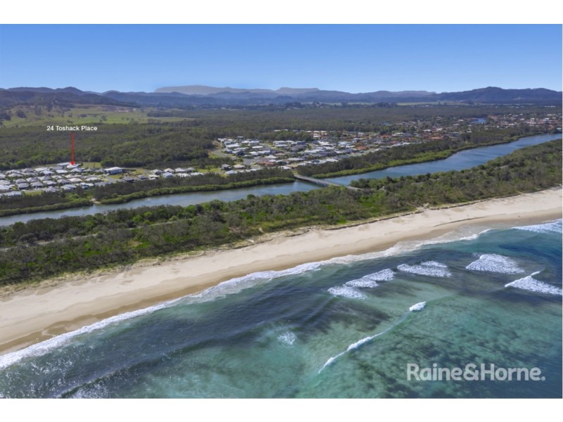 24 Toshack Place, Pottsville NSW 2489