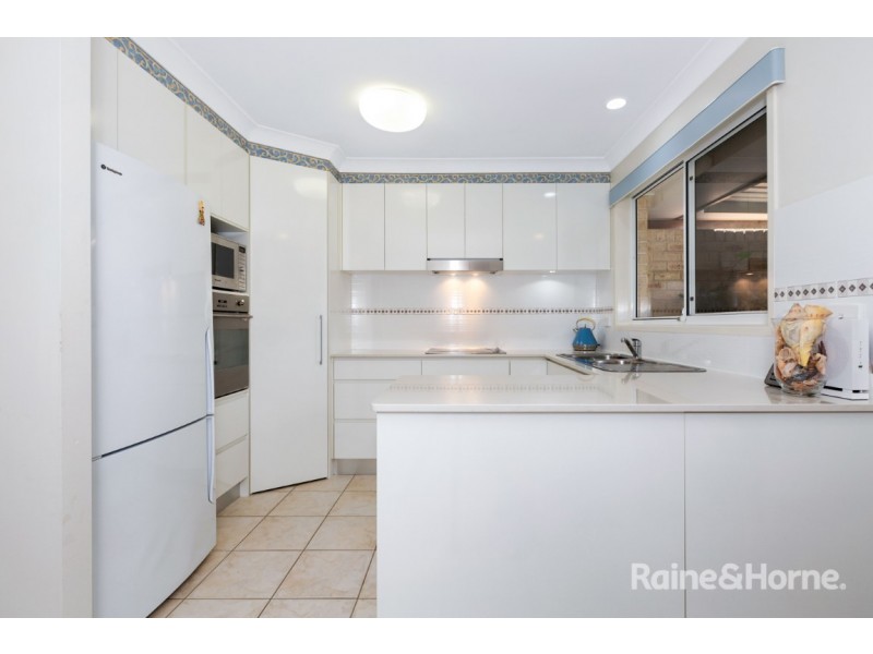 2/15 McKenzie Avenue, Pottsville NSW 2489