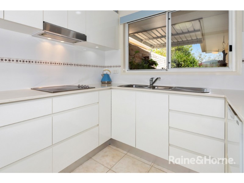 2/15 McKenzie Avenue, Pottsville NSW 2489