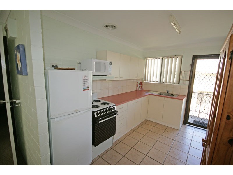 11/4 Boronia Avenue, Pottsville NSW 2489