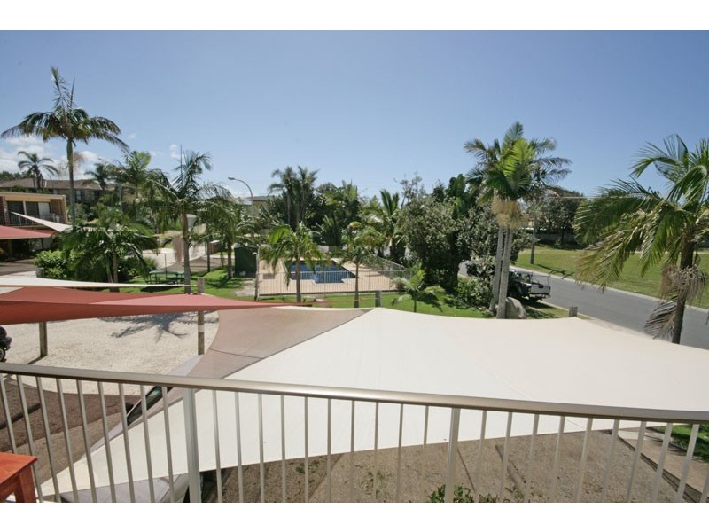 11/4 Boronia Avenue, Pottsville NSW 2489