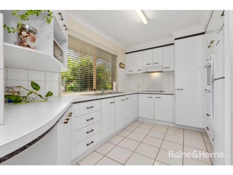 2/12 Silver Ash Court, Bogangar NSW 2488