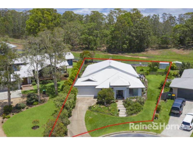 25 Woodfull Crescent, Pottsville NSW 2489