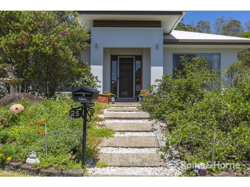 25 Woodfull Crescent, Pottsville NSW 2489