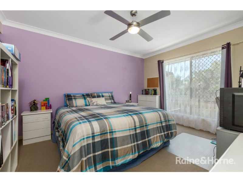 25 Woodfull Crescent, Pottsville NSW 2489