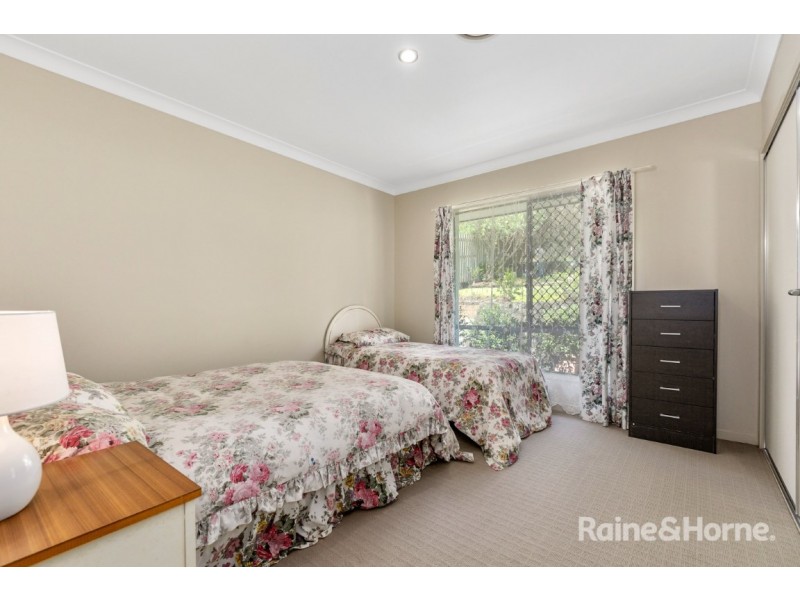 25 Woodfull Crescent, Pottsville NSW 2489