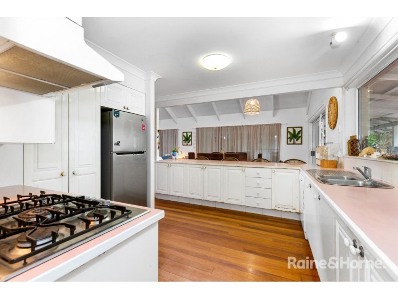 6 Beatrice Court, Pottsville NSW 2489