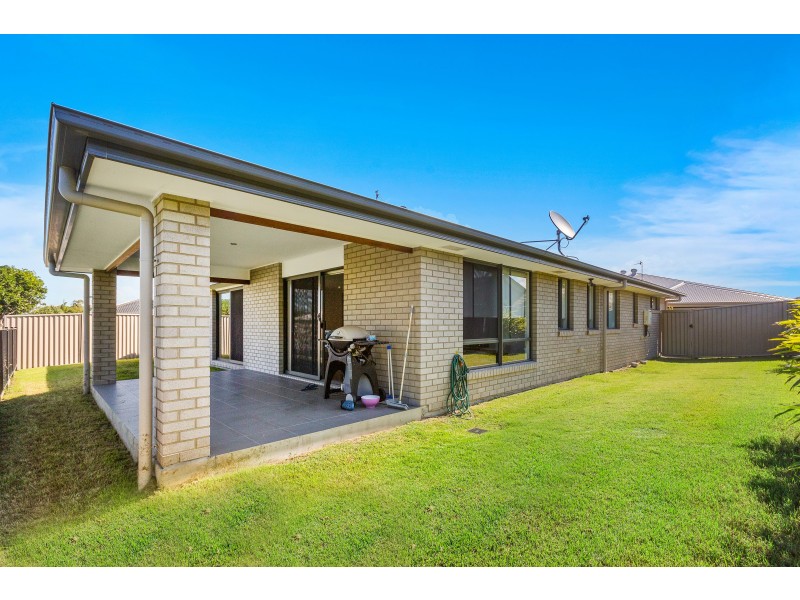 2/12 Toormina Court, Pottsville NSW 2489
