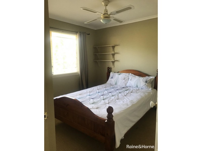 2/21 Victoria Avenue, Pottsville NSW 2489