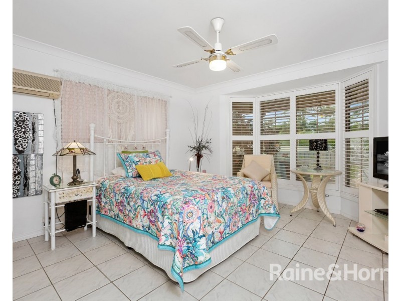 1/2 Buckingham Drive, Pottsville NSW 2489