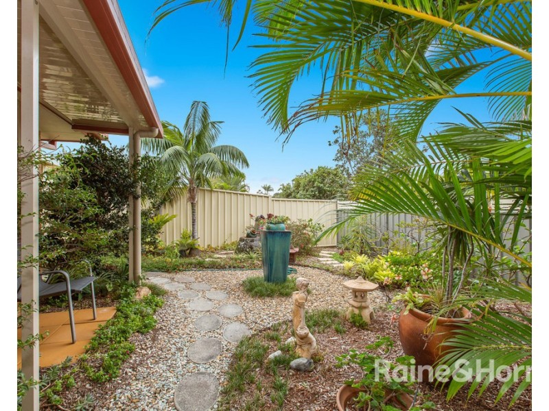 1/2 Buckingham Drive, Pottsville NSW 2489