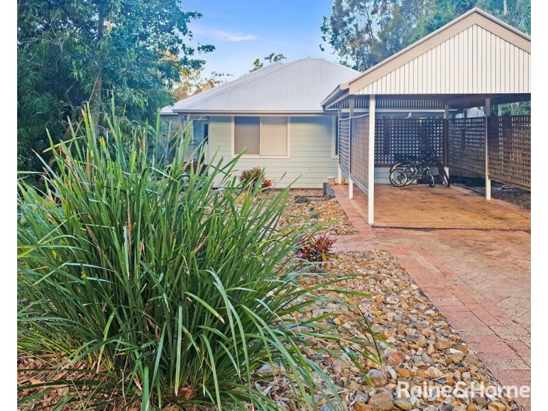 11 Flintwood Street, Pottsville NSW 2489