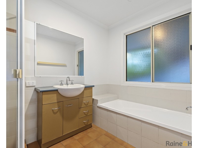 11 Flintwood Street, Pottsville NSW 2489