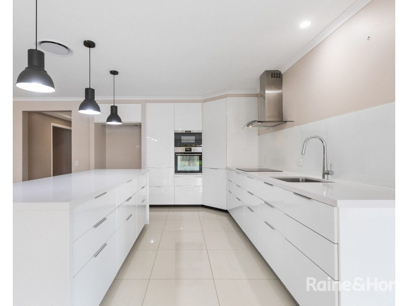 42 Buckingham Drive, Pottsville NSW 2489